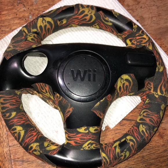 Customized Wii Steering wheel controller 🎮 - Picture 5 of 8